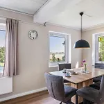 Jensenhof Apartament *